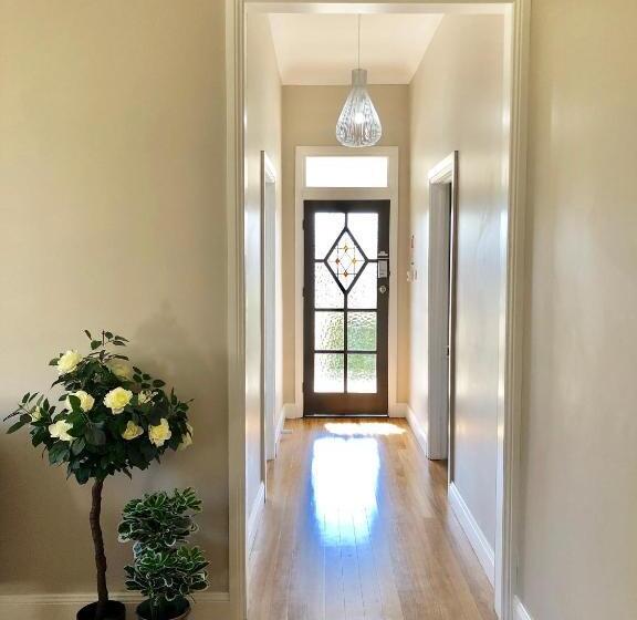 Renovated Little Cottage Aberdare Hunter Valley