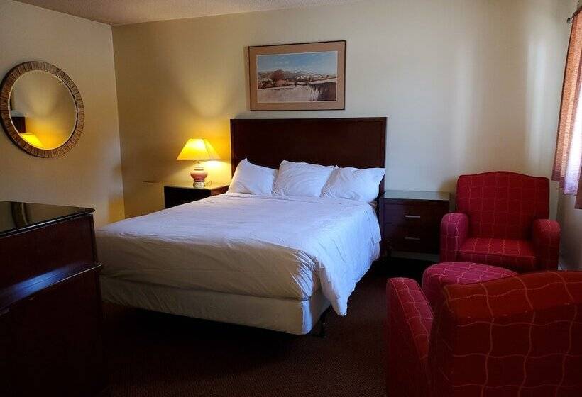 Englehart Motel