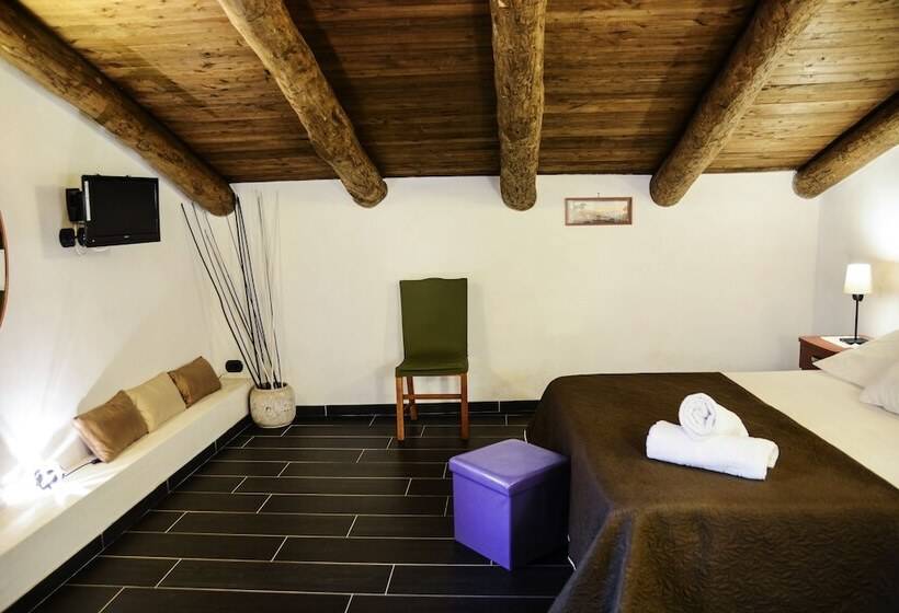 客栈  Palazzo Del Baglivo Cilento Hotel & Spa