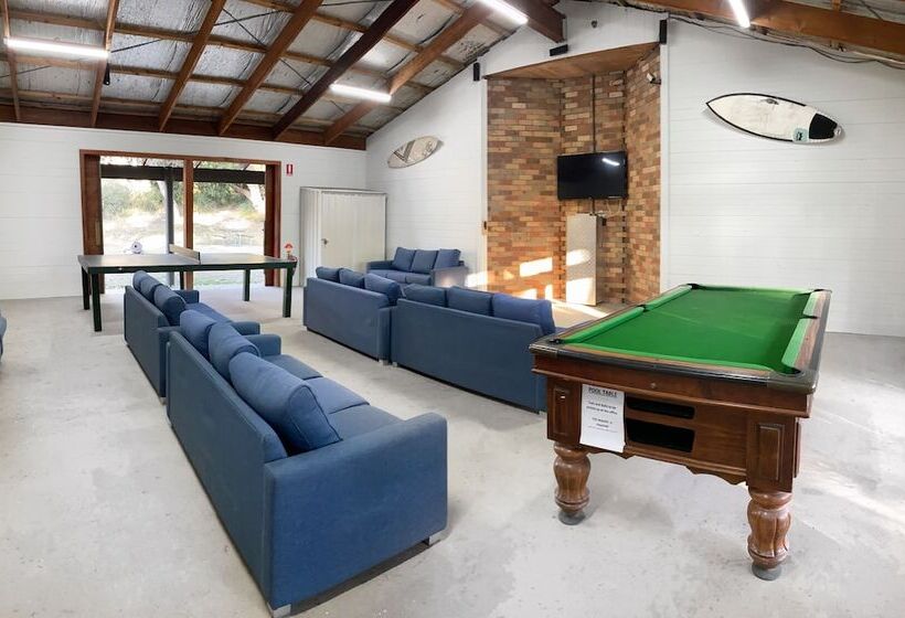 فندق Big4 Moruya Heads Easts Dolphin Beach Holiday Park