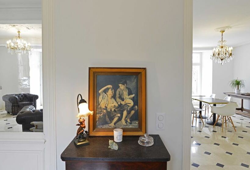 ペンション Château Bel Aspect