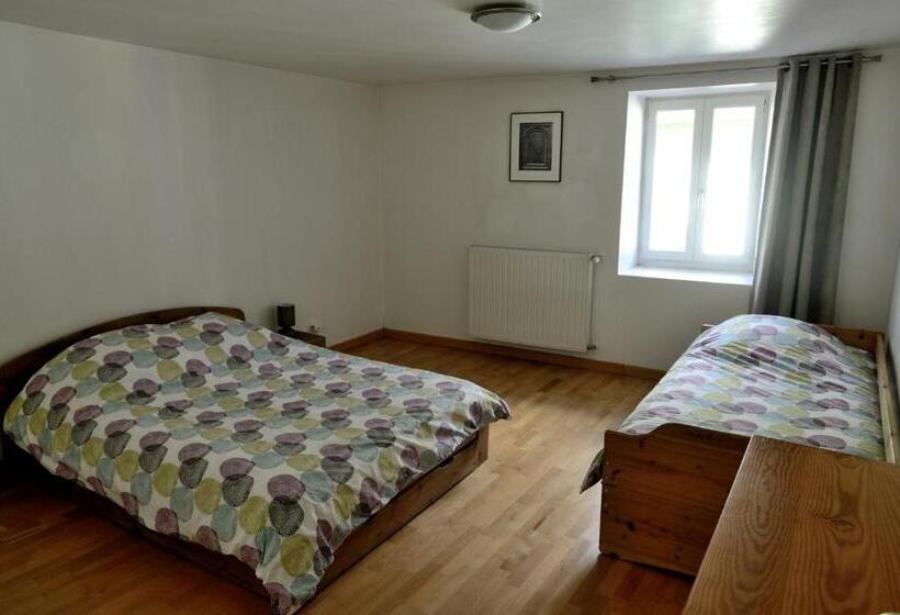 פנסיון Refuge Du Vieux Bourg