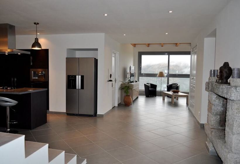 پانسیون Villa Cardellini