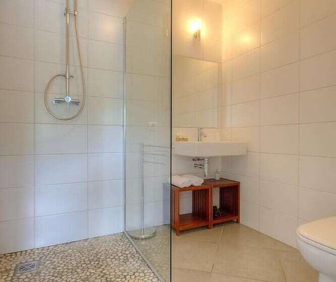 پانسیون Villa Cardellini