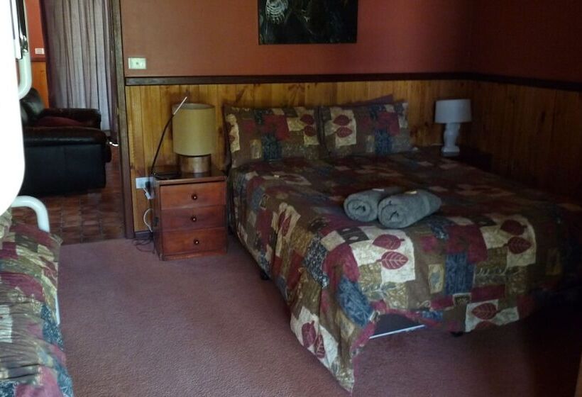 Wrenwood Chalets