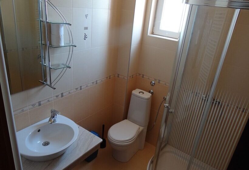 צימר Guestrooms Struma Dolinata