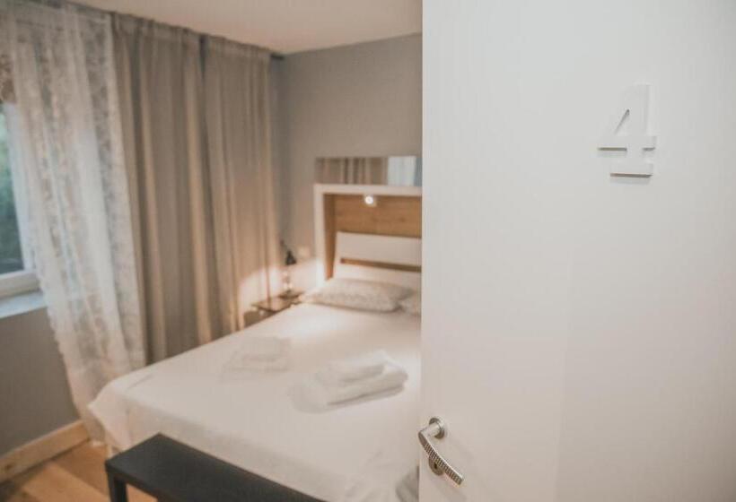 مبيت وإفطار Il Perale