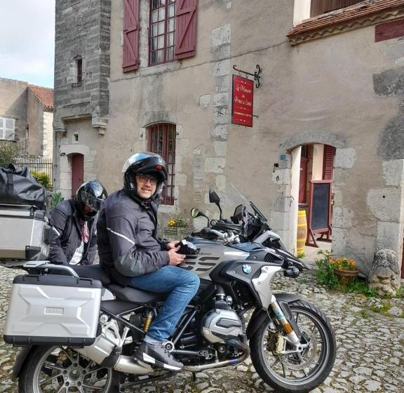 住宿加早餐  La Maison Du Prince De Condé