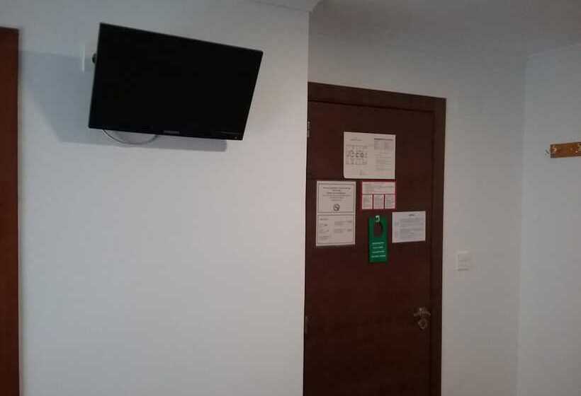 Hostal Cabrera