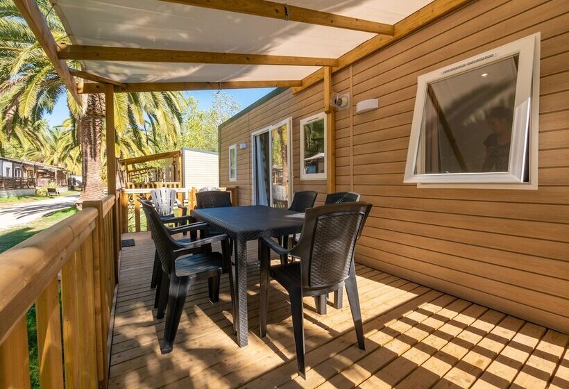 فندق Playa Montroig Camping Resort