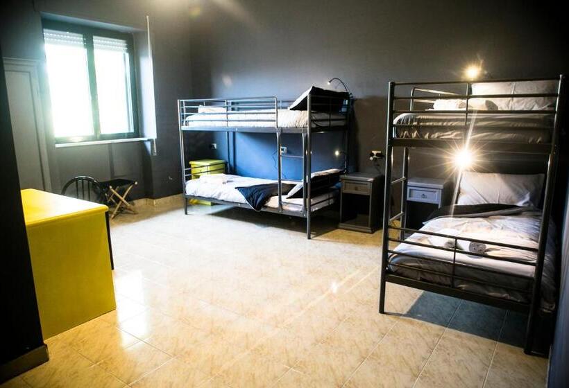 Lako Hostel