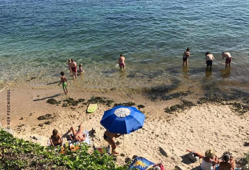 膳宿费 Ker Feuchidoul