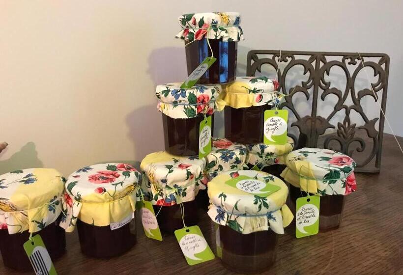 膳宿费 Ker Feuchidoul