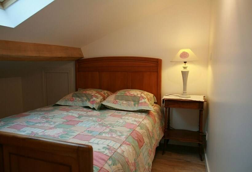بنسيون Les Chambres D Hôtes Du Pont De Pierre