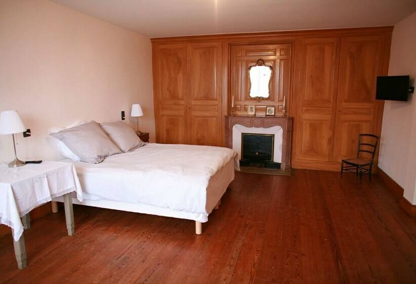 بنسيون Les Chambres D Hôtes Du Pont De Pierre