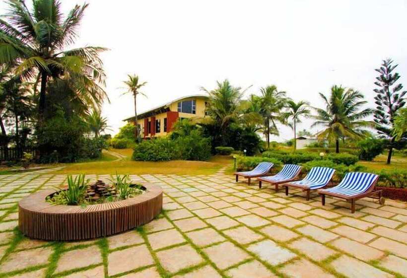 ホテル Regenta Beach House Resort, Goa