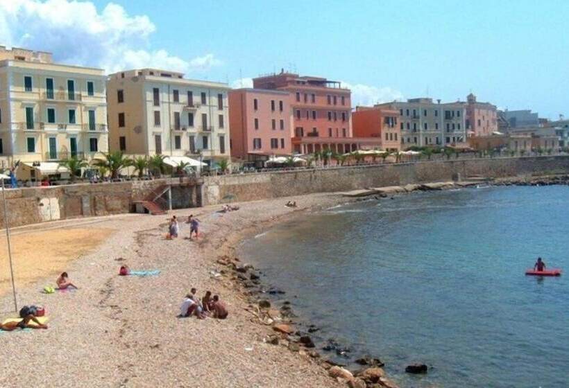 هتل Yacht Suite Civitavecchia