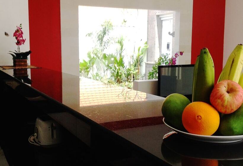 리조트 Villa Sari Agung