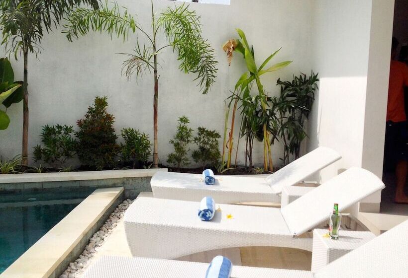 리조트 Villa Sari Agung