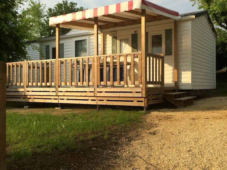 酒店 Camping Les Poutiroux   Mobilhome