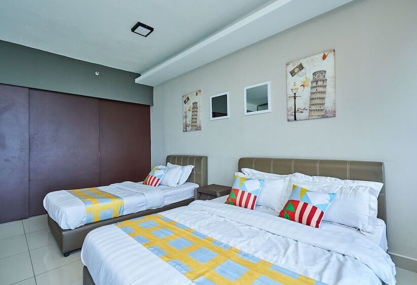هتل Oyo Home 89316 Special Studio Setia Alam Trefoil
