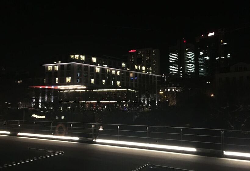 هتل Select Ms William Shakespeare Frankfurt