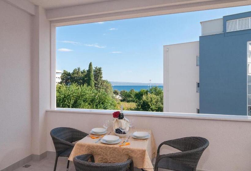 Пансион Luxury Rooms Near The Beach2