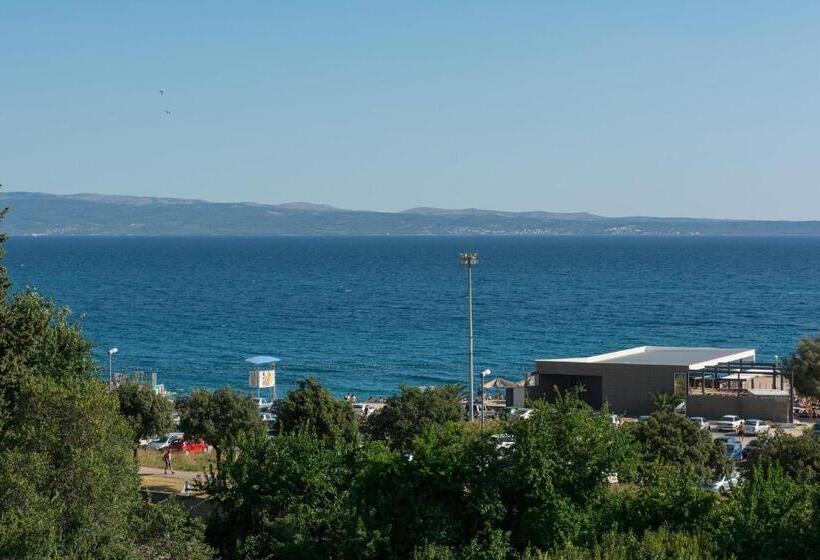 Пансион Luxury Rooms Near The Beach2