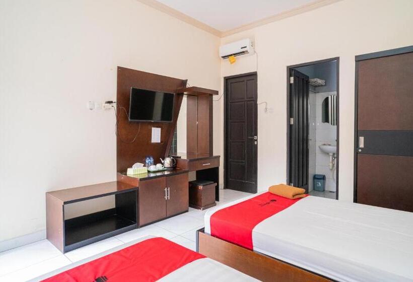 فندق Reddoorz @ Wisma Pangrango