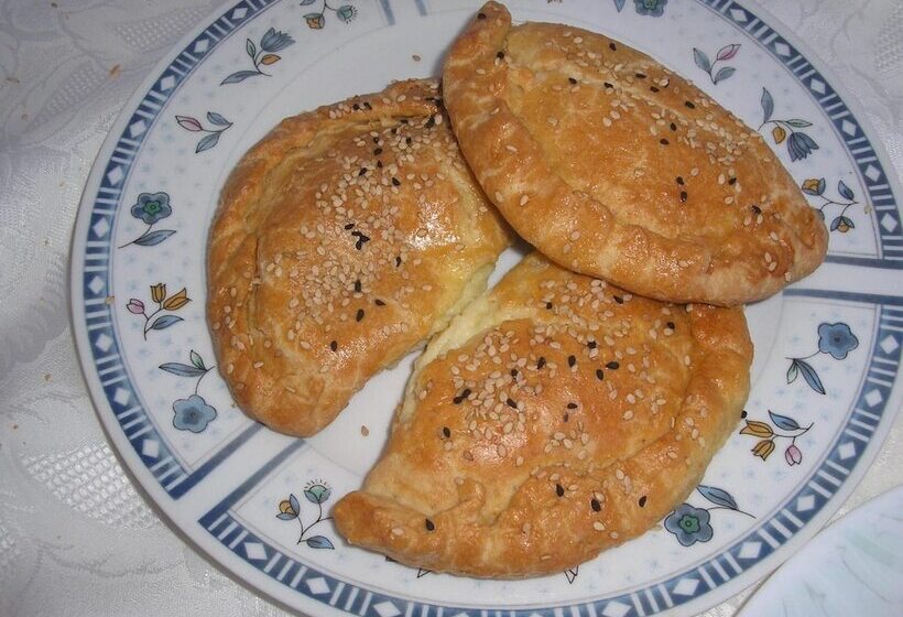 پانسیون Popi Studios