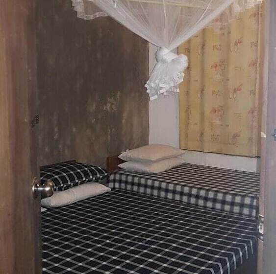 ペンション Riverston Lodge