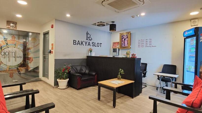 בית מלון כפרי Bakya Slot   Maraimalai Nagar