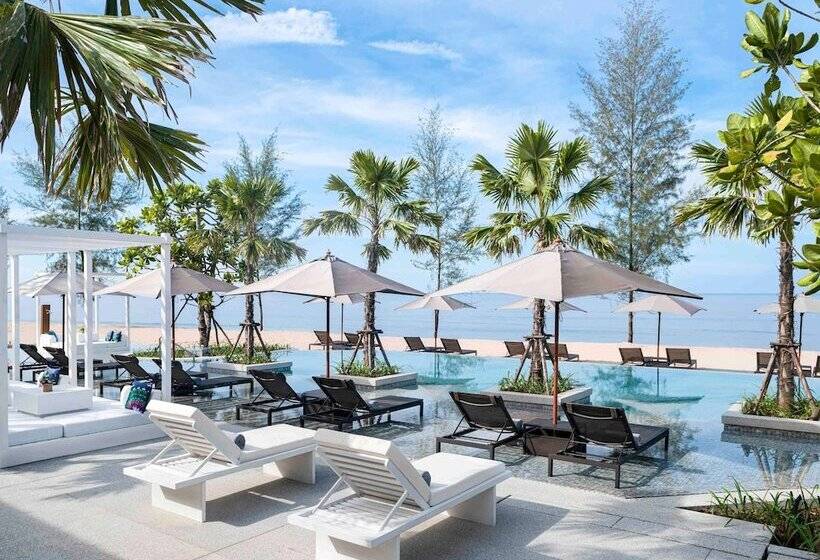هتل Pullman Khao Lak Resort