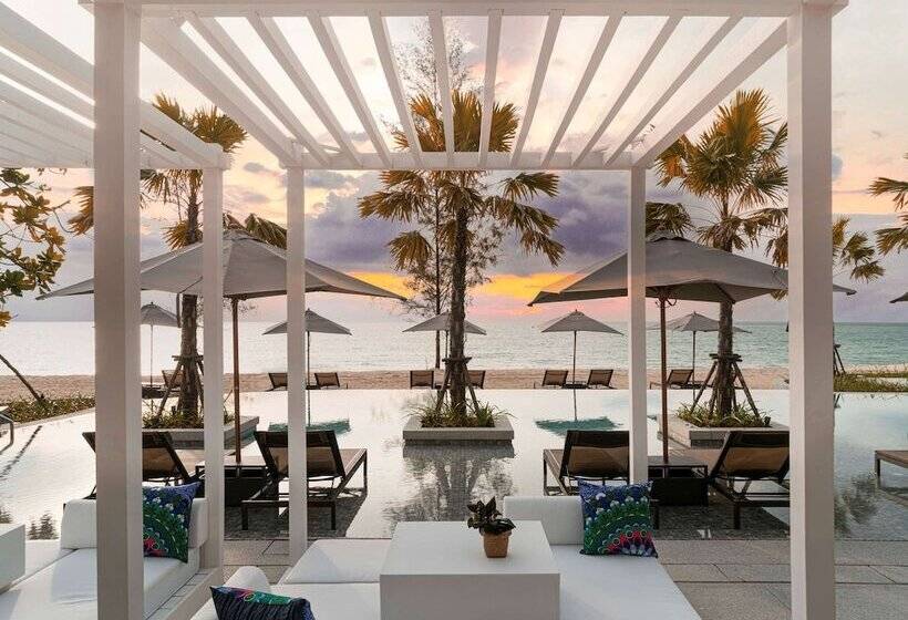 هتل Pullman Khao Lak Resort
