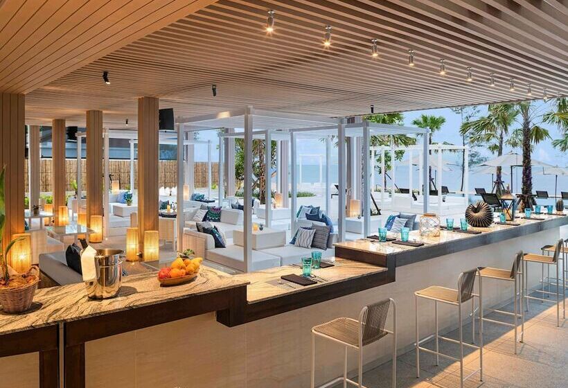 هتل Pullman Khao Lak Resort