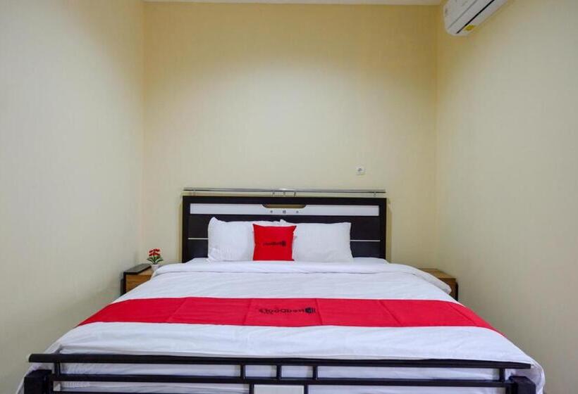 فندق Reddoorz @ Jalan Bali Cilacap
