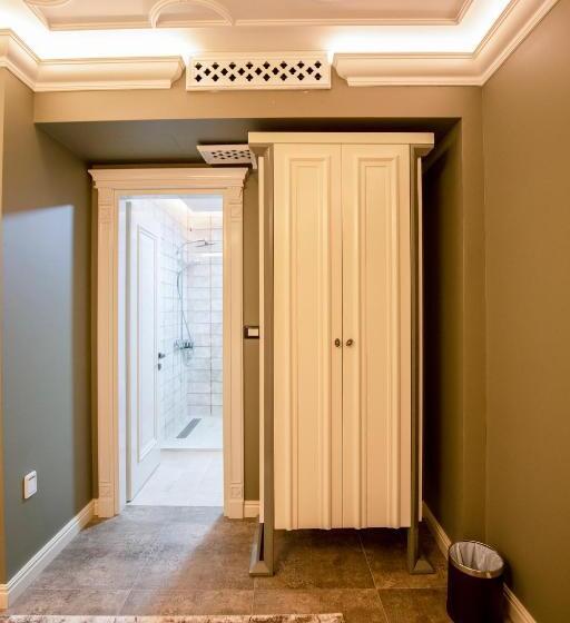 בית מלון כפרי Vila Ekrem