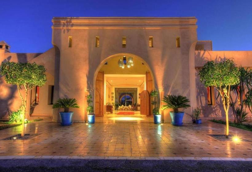 Majatalo Villa Des Senteurs   Paillotes And B B For A Stay With Family Or Friends