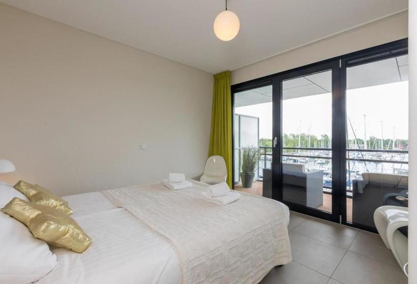 منتجع Holidayappartement   Muidenweg 1p Arnemuiden
