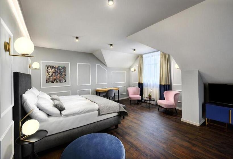 ホテル Kalix Boutique