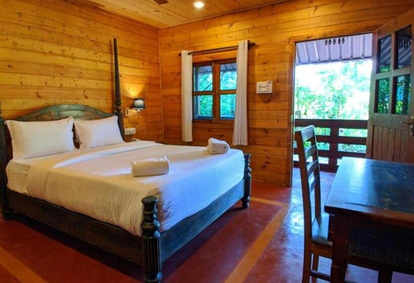 호텔 Lotusfeet Beach Resort Morjim