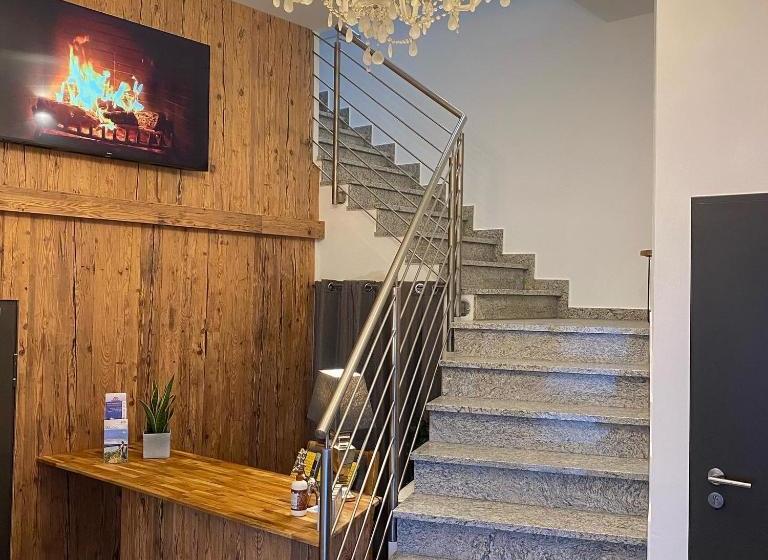 בית מלון כפרי Waitzingers