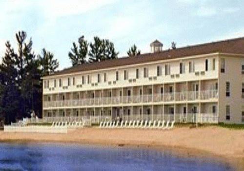 Bridge Vista Beach Hotel And Convention Center