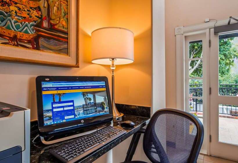 هتل Best Western Downtown San Diego