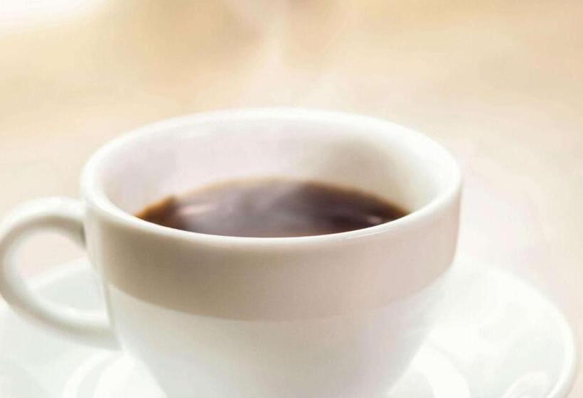 فندق Clatskanie River Inn