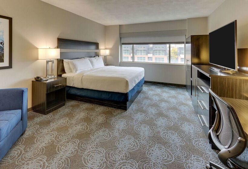 هتل Doubletree By Hilton St. Louis Forest Park