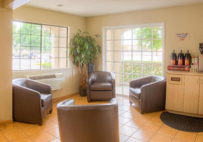 هتل Good Nite Inn Camarillo