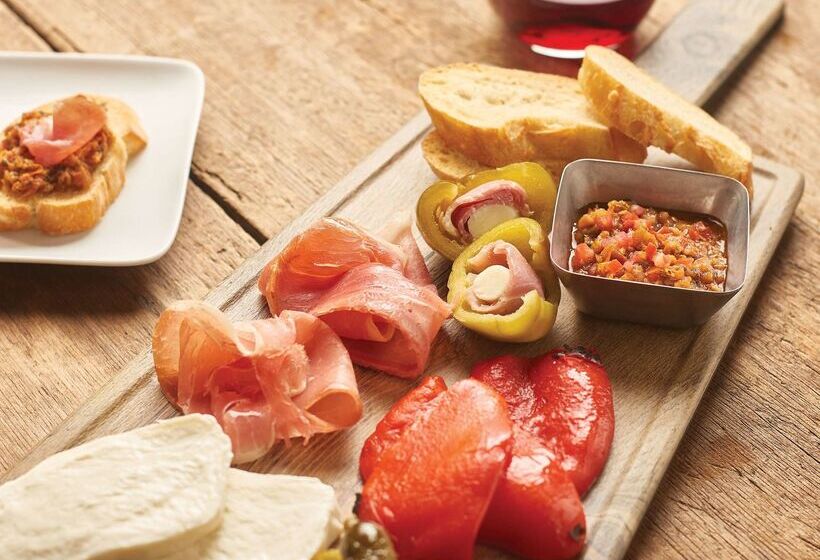 هتل Hyatt House Santa Clara