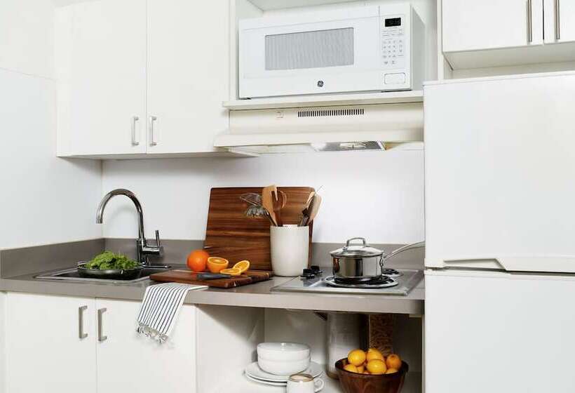 هتل Intown Suites Extended Stay Marietta Ga   Roswell Rd