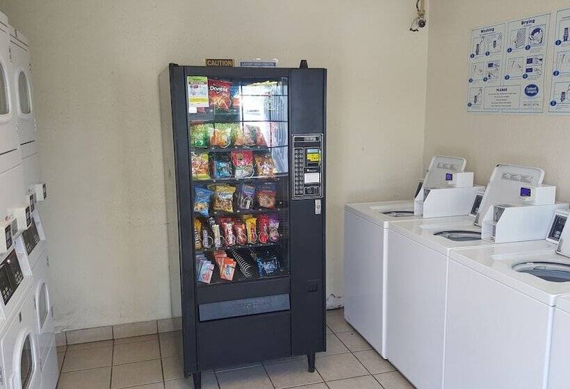 فندق Intown Suites Extended Stay Select New Orleans La   Harvey